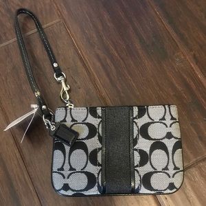 NWT Coach wristlet